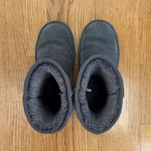 Dream Pair Cozy Gray Shorty Boots